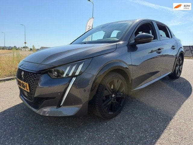 Peugeot 208 1.2 PureTech GT Pack Dealeronderhouden ACC Pano, Auto's, Peugeot, 101 pk, Gebruikt, Euro 6, Leder