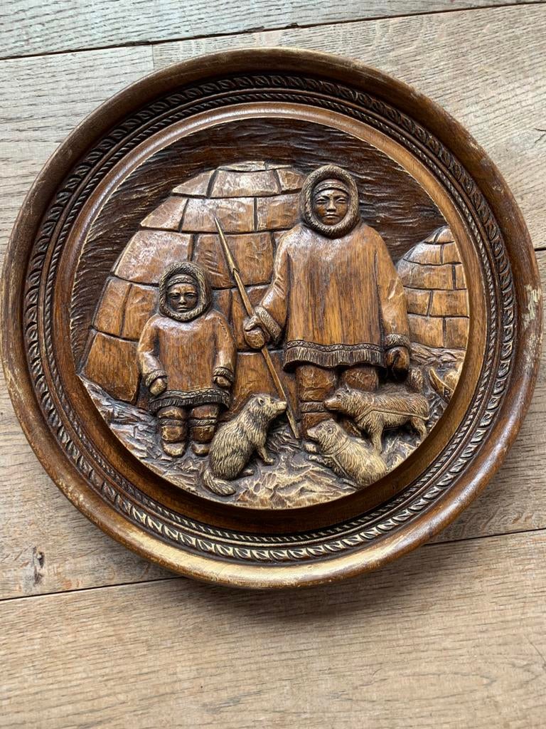 Inuit eskimo houtsnijwerk gestoken hout vintage plaquette, Verzenden