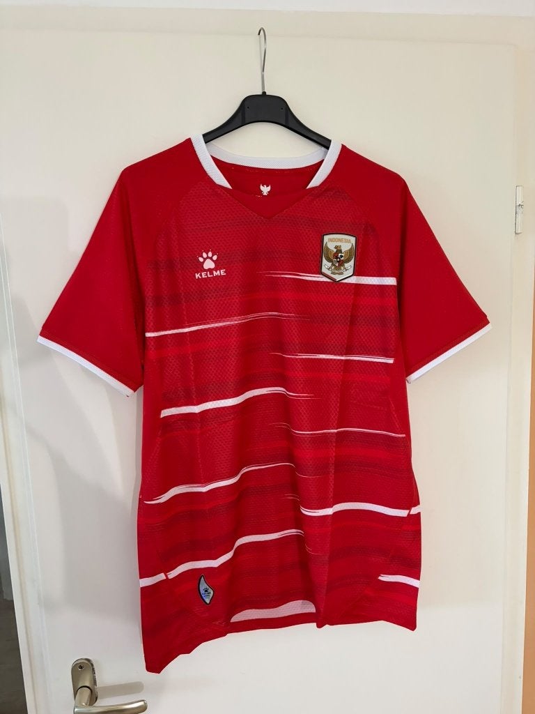 Indonesië voetbal thuishirt Kelme 2026 - Spelersversie NIEUW, Maat L, Ophalen of Verzenden, Nieuw, Shirt