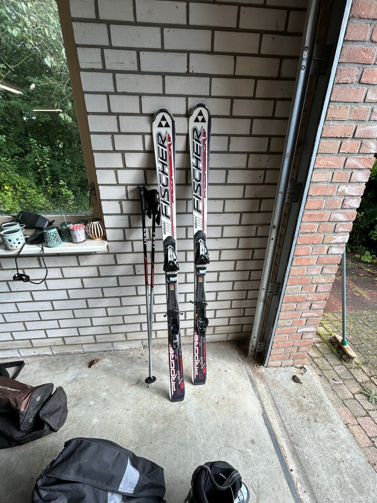 Fischer Progressor 66 ski's met Leki skistokken, Sport en Fitness, Ophalen, 160 tot 180 cm, Carve, Skiën