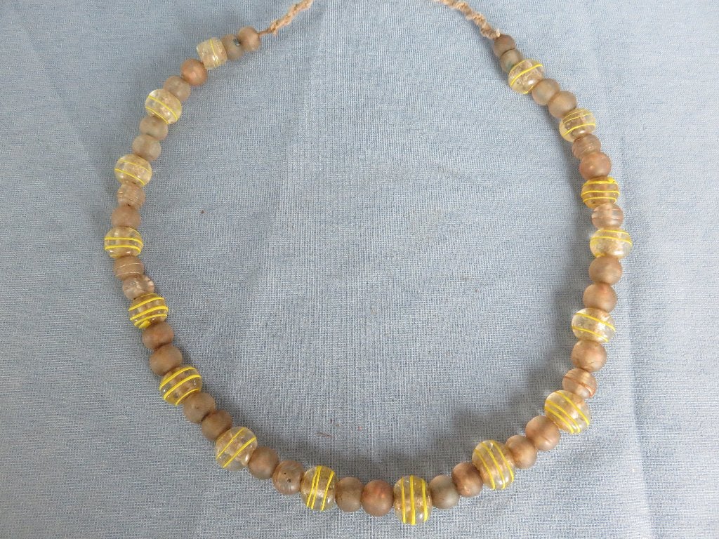 Antieke kralen ketting van glas - 18e - 19e eeuw, Ophalen of Verzenden, Overige materialen, Ketting