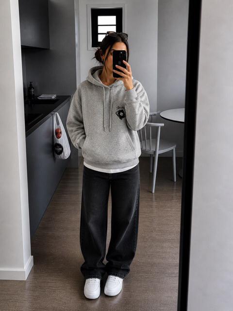 Stussy Hoodie grijs met print, Verzenden, Zo goed als nieuw, Maat 46 (S) of kleiner, Grijs
