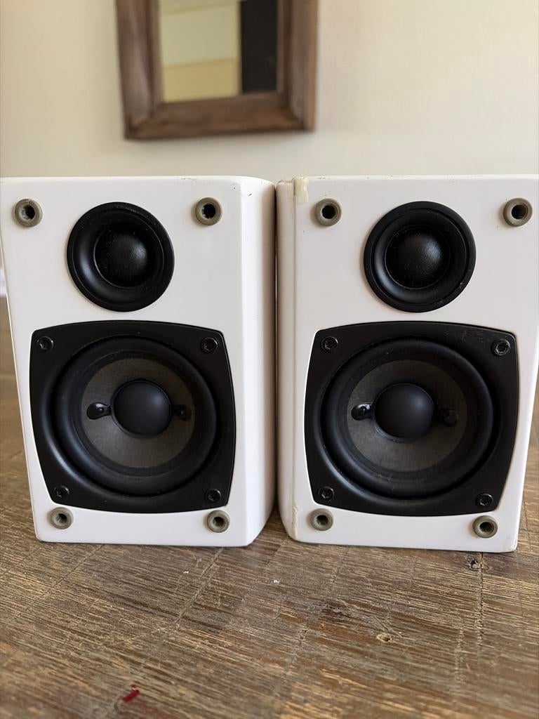 Audio Pro Bravo Allroom SAT speakers (set van 2), Audio, Tv en Foto, Luidsprekers, Gebruikt, Front, Rear of Stereo speakers, Overige merken
