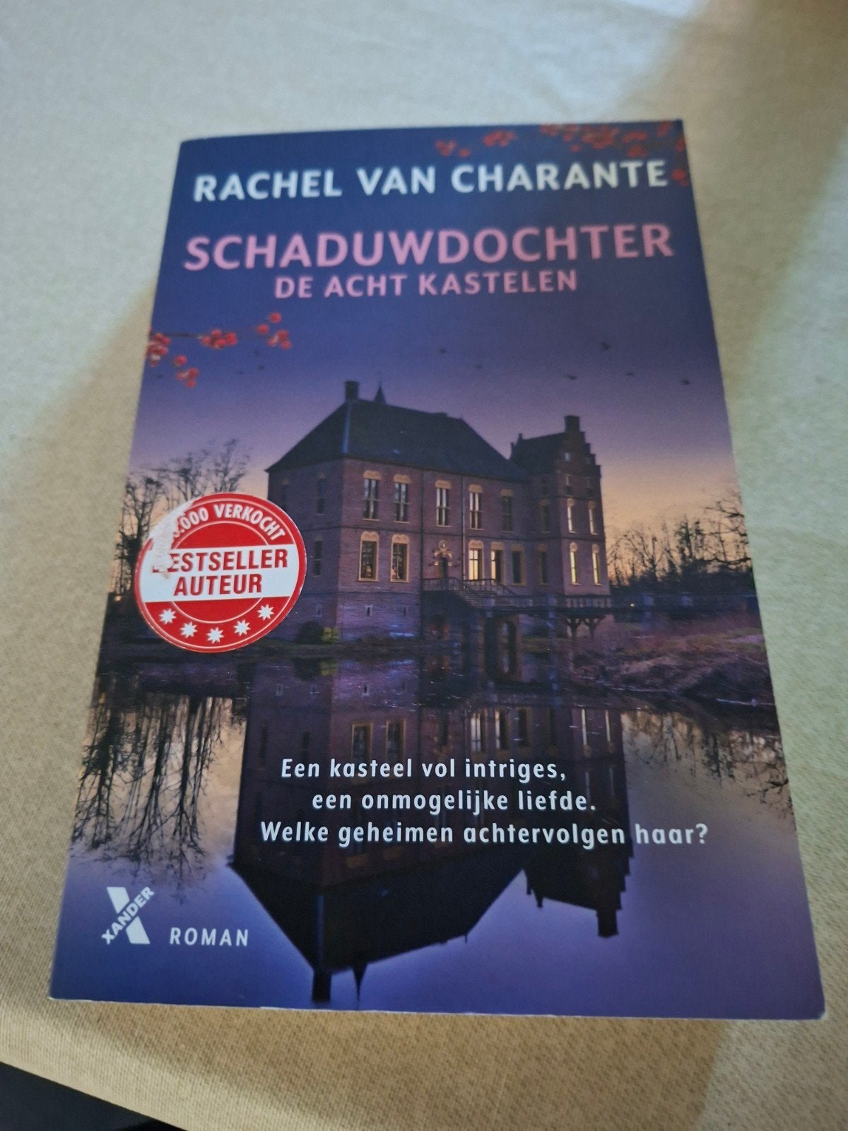 Rachel van Charante - De acht kastelen 1 - Schaduwdochter, Ophalen of Verzenden, Gelezen