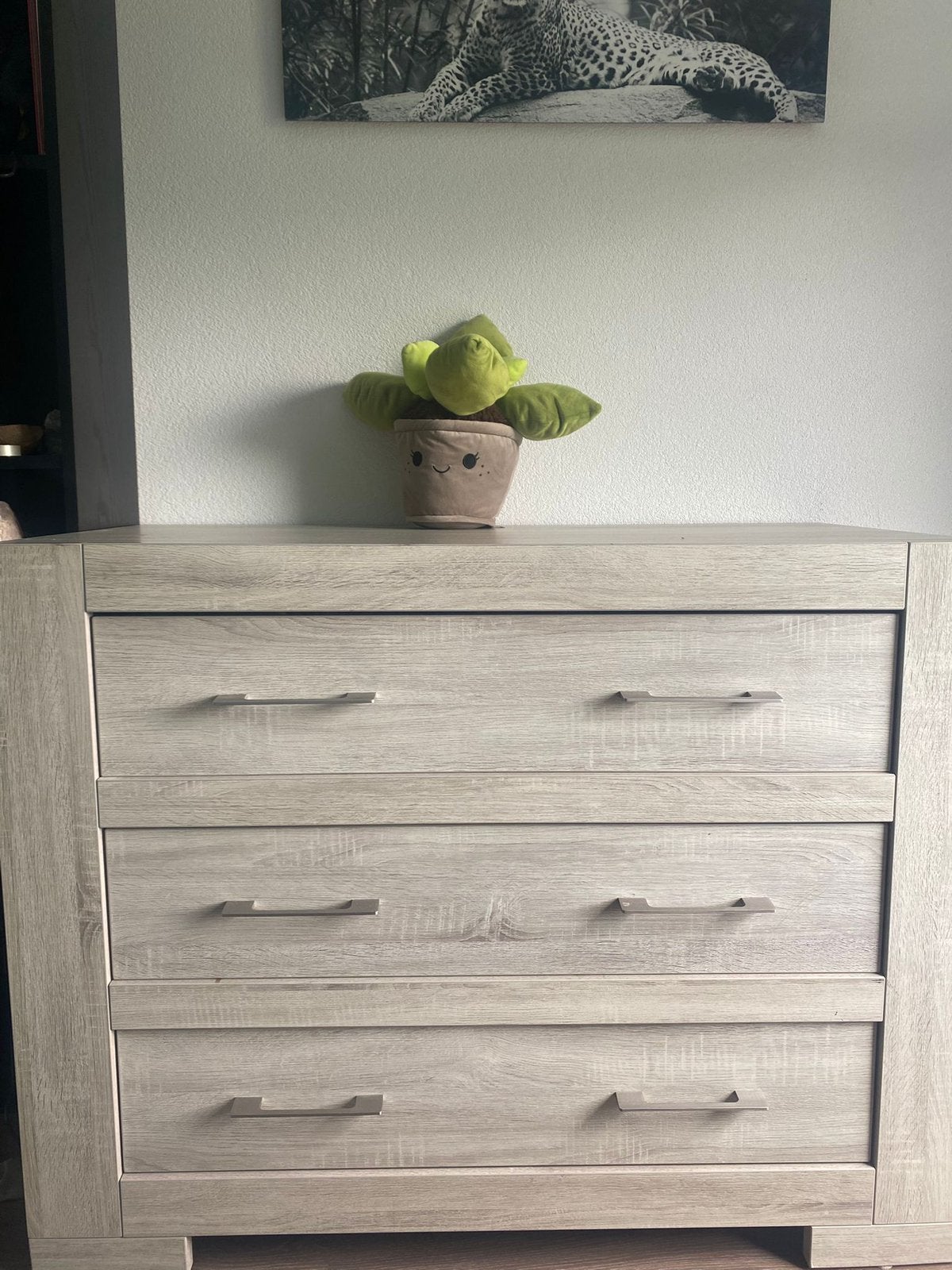 Interbaby, Palermo commode met 3 lades - grijs houtlook, Ophalen, 50 tot 70 cm, 100 cm of meer, Zo goed als nieuw
