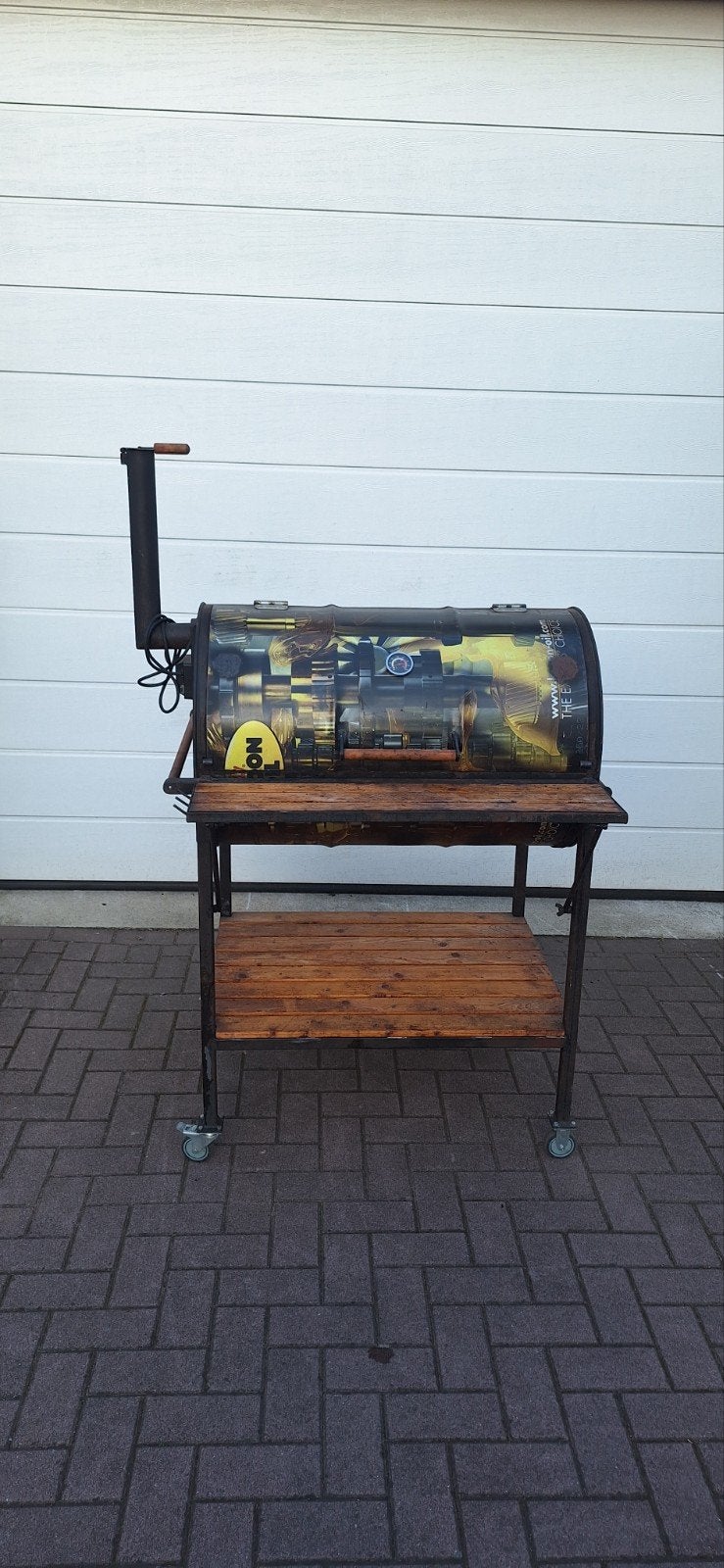 Grote BBQ Smoker op wielen met zijtafel, Ophalen, Gebruikt, Onbekend