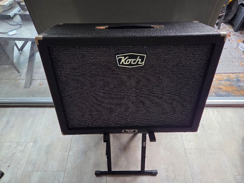 koch TST212 Vintage kabinet plus wat accesoires, Muziek en Instrumenten, Ophalen, Gebruikt, Gitaar, 100 watt of meer