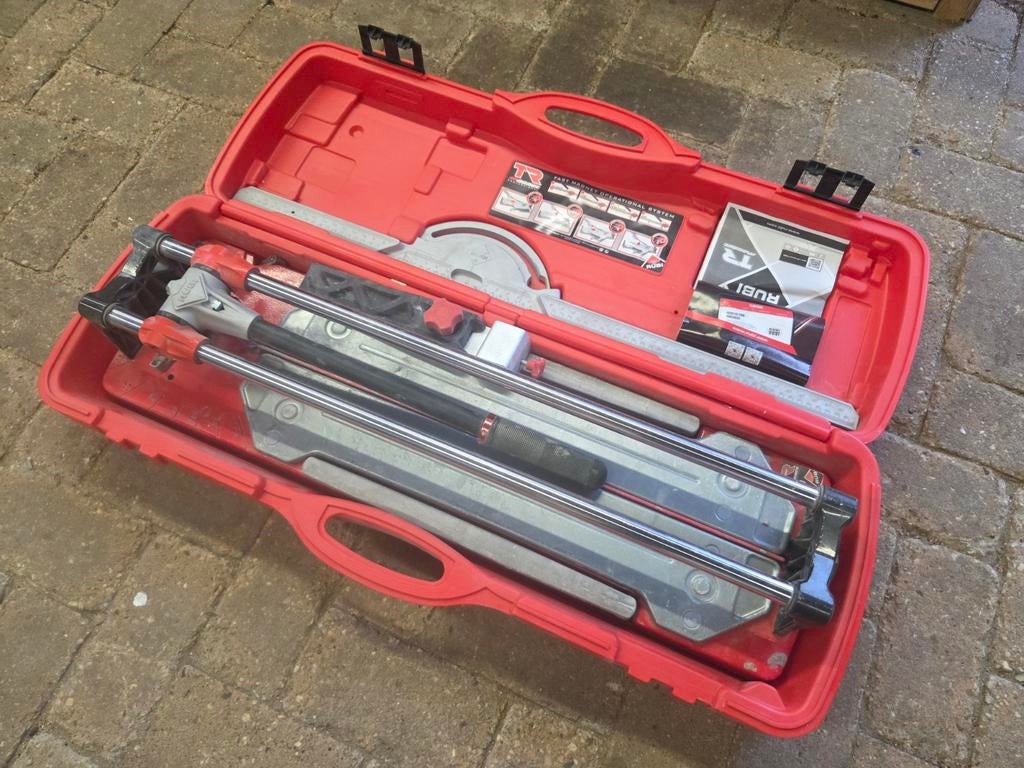 TE HUUR Rubi TR-600 Tegelsnijder 60 cm huren, Doe-het-zelf en Verbouw, Gereedschap | Handgereedschap, Zo goed als nieuw, Ophalen