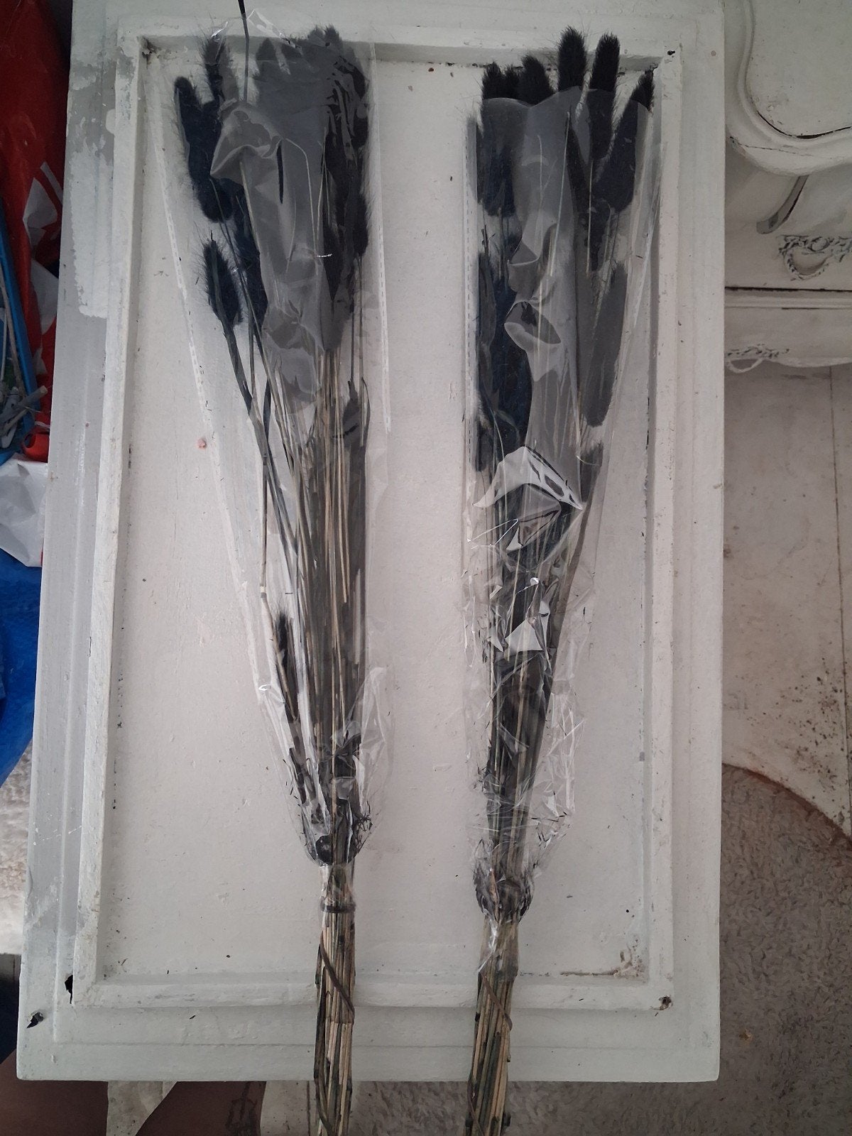 2x Zwarte gedroogde bloemen / pluimen, Huis en Inrichting, Woonaccessoires | Droogbloemen, Ophalen of Verzenden, Nieuw