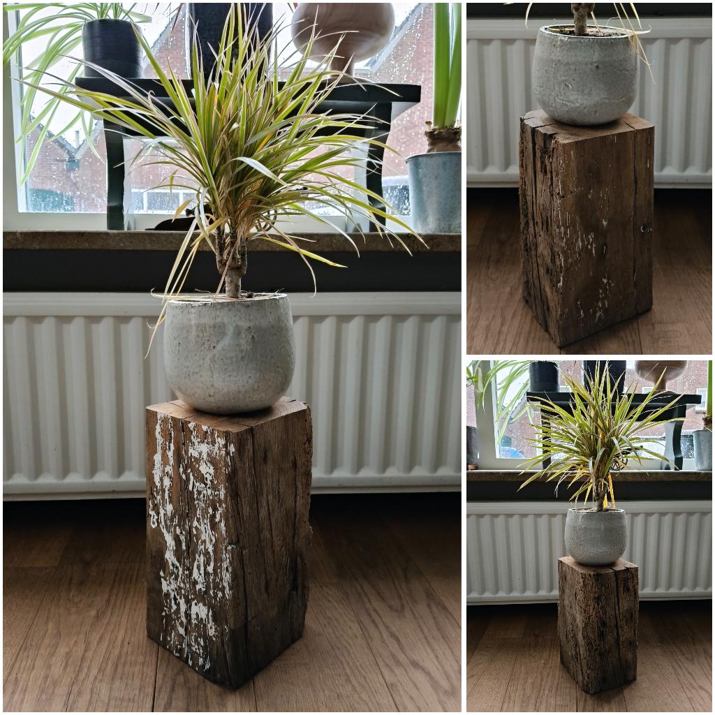 Plantentafeltje - mini zuil - antiek eiken 30cm, Huis en Inrichting, Woonaccessoires | Zuilen en Pilaren, Houtatelier M.Y., Info@myhoutatelier.nl