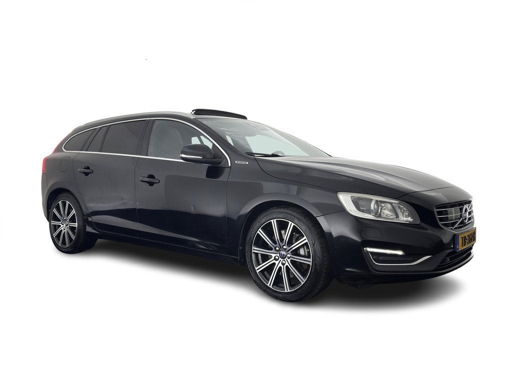 Volvo V60 2.4 D5 Twin Engine Special Edition (Plug-In) (INCL, Auto's, Volvo, Automaat, 53 km, Automatische klimaatregeling, Zwart