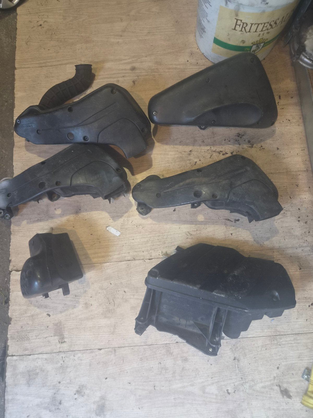 Piaggio en Peugeot luchtfilters, Ophalen