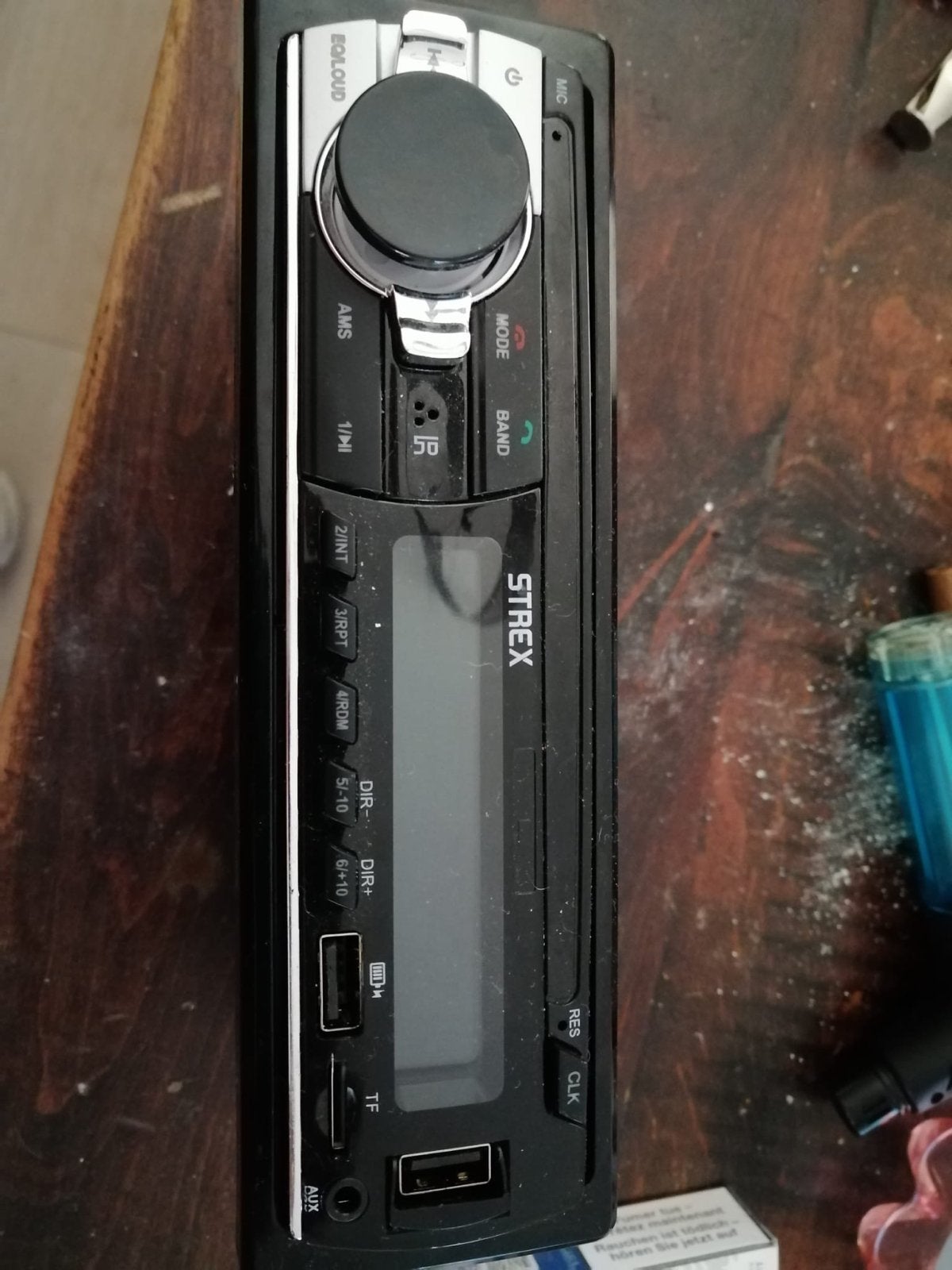 STREX Autoradio met USB, AUX en SD-kaart ingang, Ophalen of Verzenden, Gebruikt