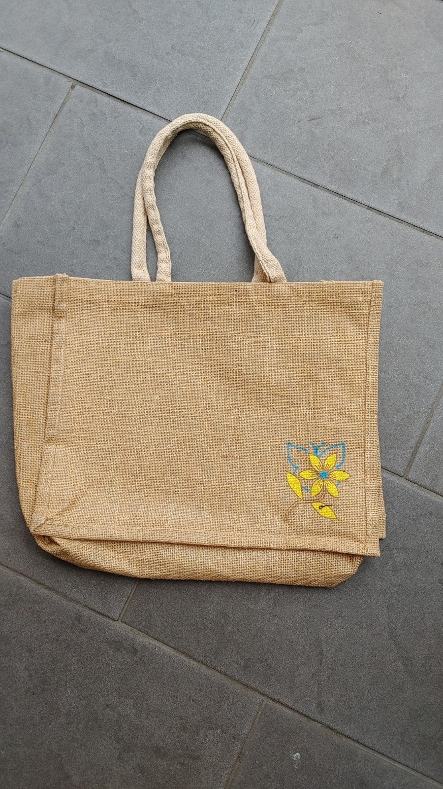 Jute shopper met bloem borduurwerk, Ophalen of Verzenden, Zo goed als nieuw, Beige, Shopper