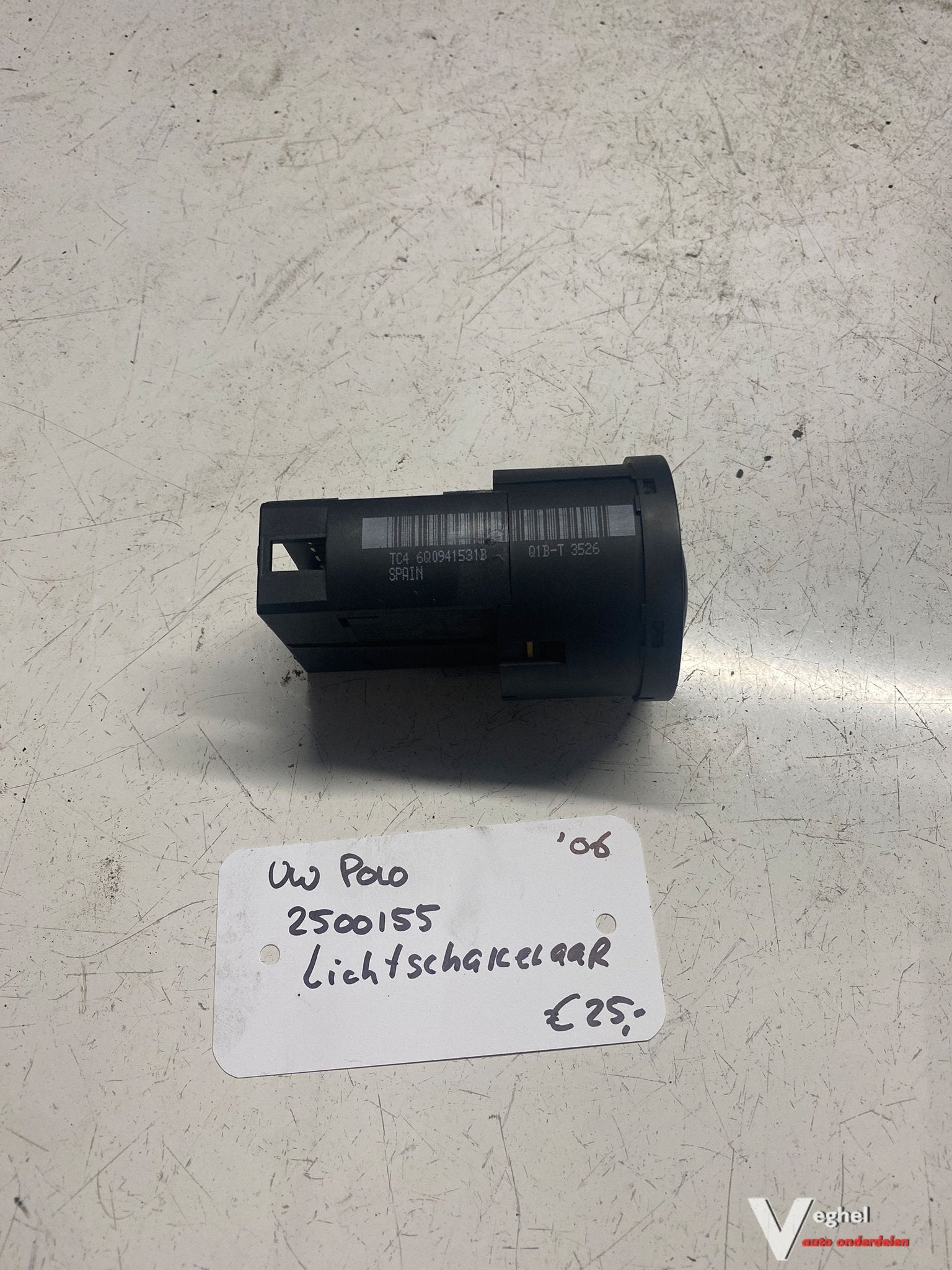 Vw Polo 1.2 3cil 5 drs 2006 2500155 Lichtschakelaar 6Q0 941
