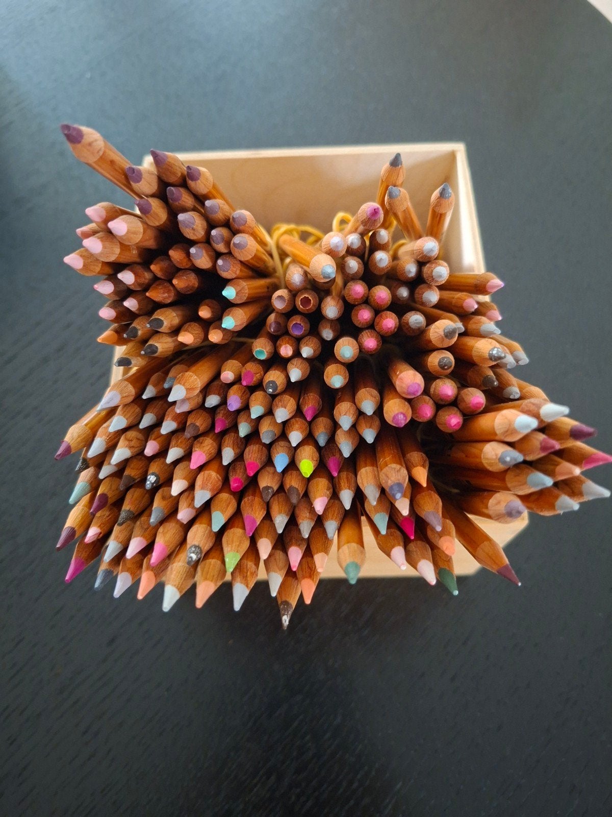 Berol Karisma color potloden, Hobby en Vrije tijd, Tekenen, Ophalen of Verzenden, Zo goed als nieuw, Potlood of Stift
