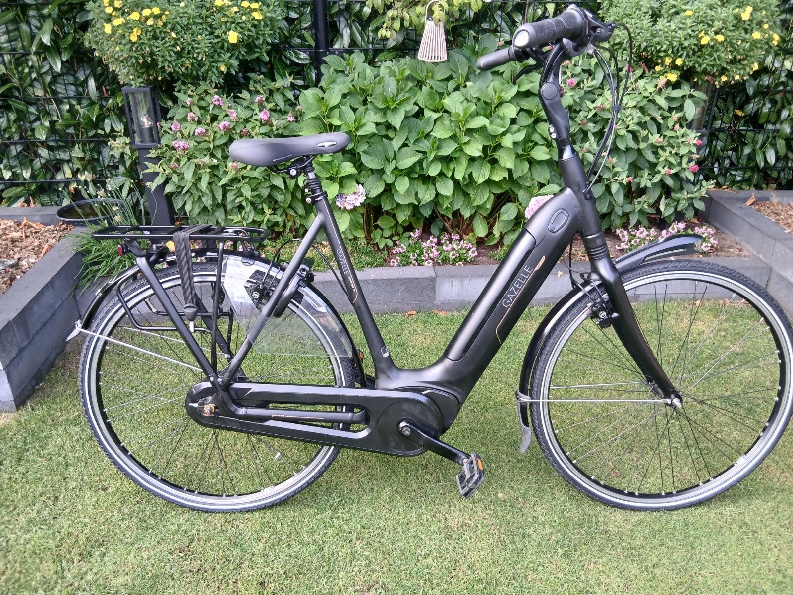 gazelle grenoble c8 e.bike, 59 cm of meer, Ophalen of Verzenden, Zo goed als nieuw, Gazelle