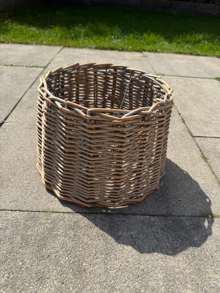 Rotan lampenkap, Huis en Inrichting, Lampen | Lampenkappen, Bruin, Rond, Ophalen of Verzenden, Zo goed als nieuw