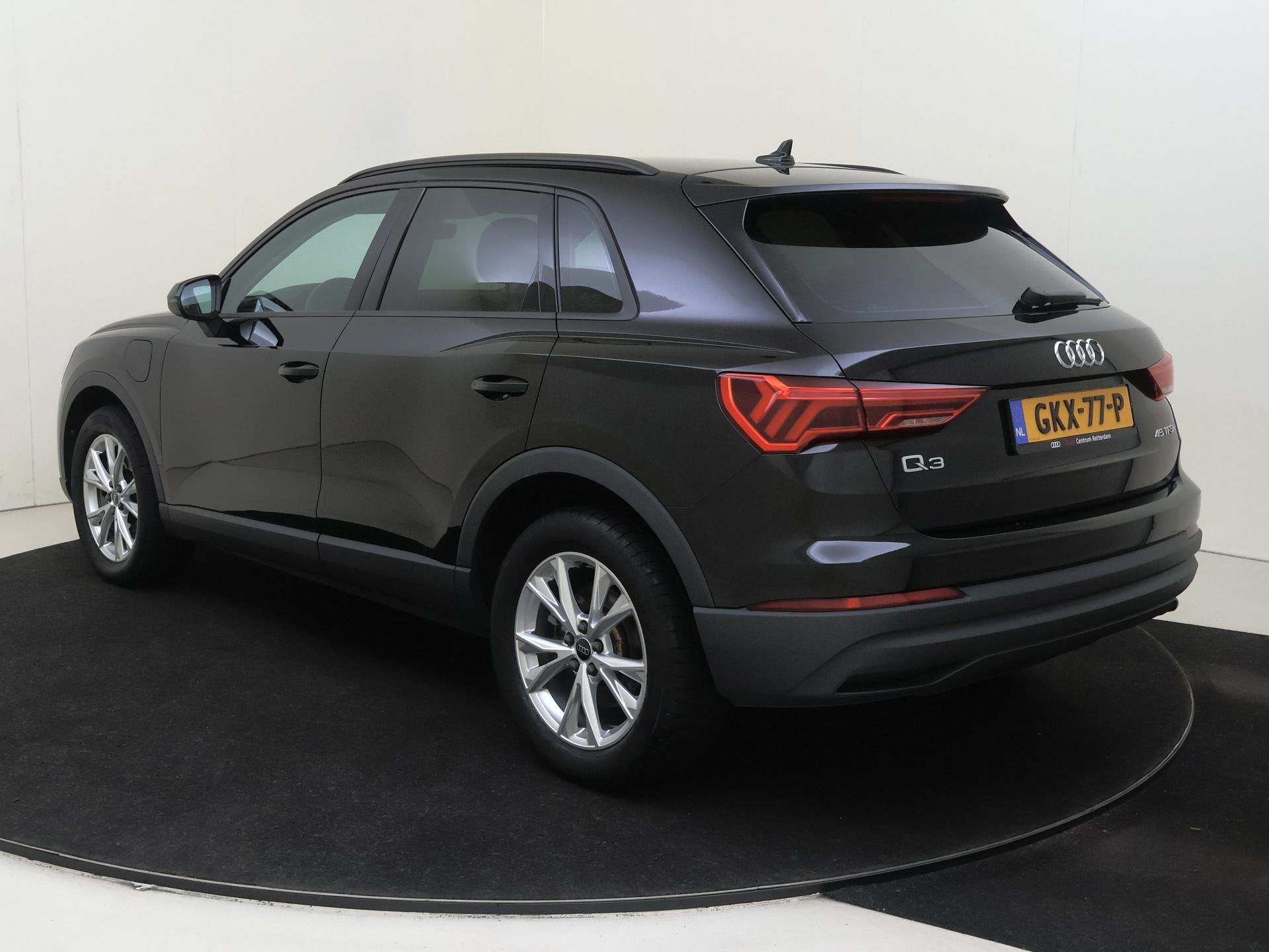 Audi Q3 45 TFSI e edition | SoH 89% | Stoelverwarming | Dode, 12 maanden, Stof, Gebruikt, Euro 6