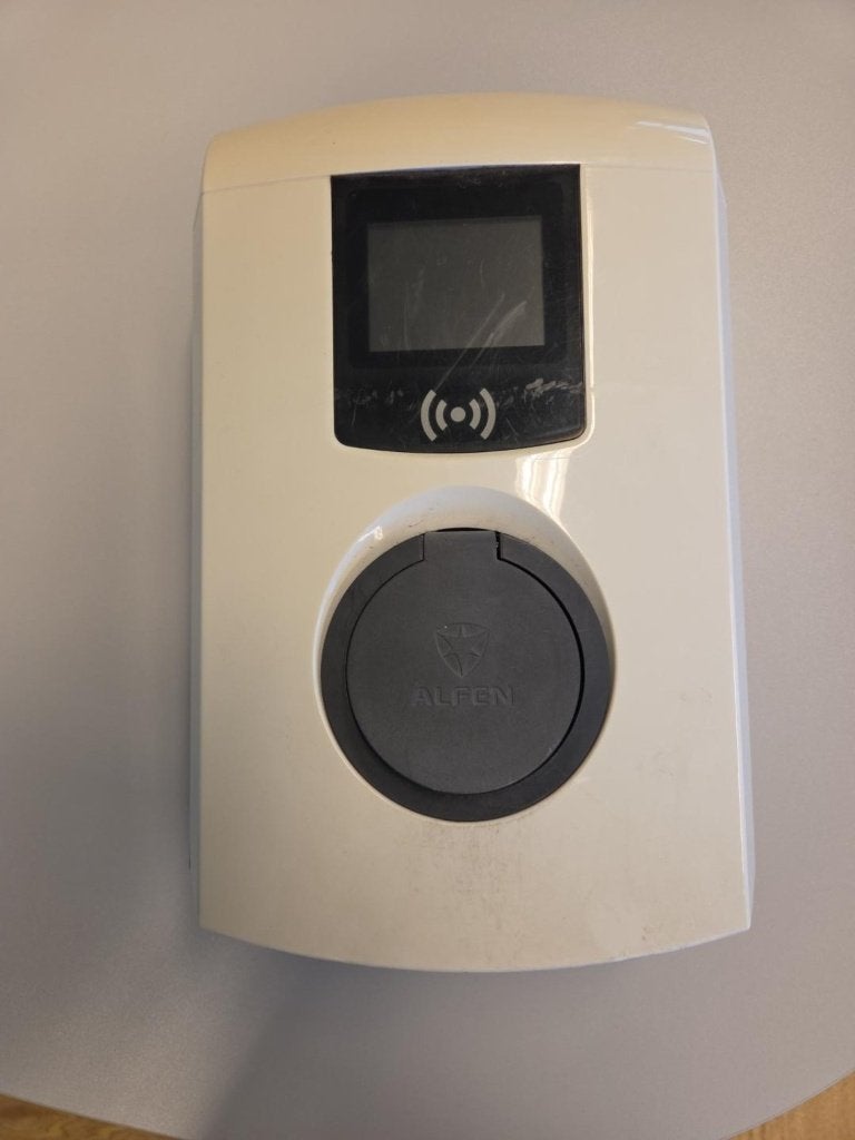 Alfen Eve Single Pro-line 22kW 3-fase laadpaal Type 2 RFID, Ophalen, Gebruikt, Laadpaal