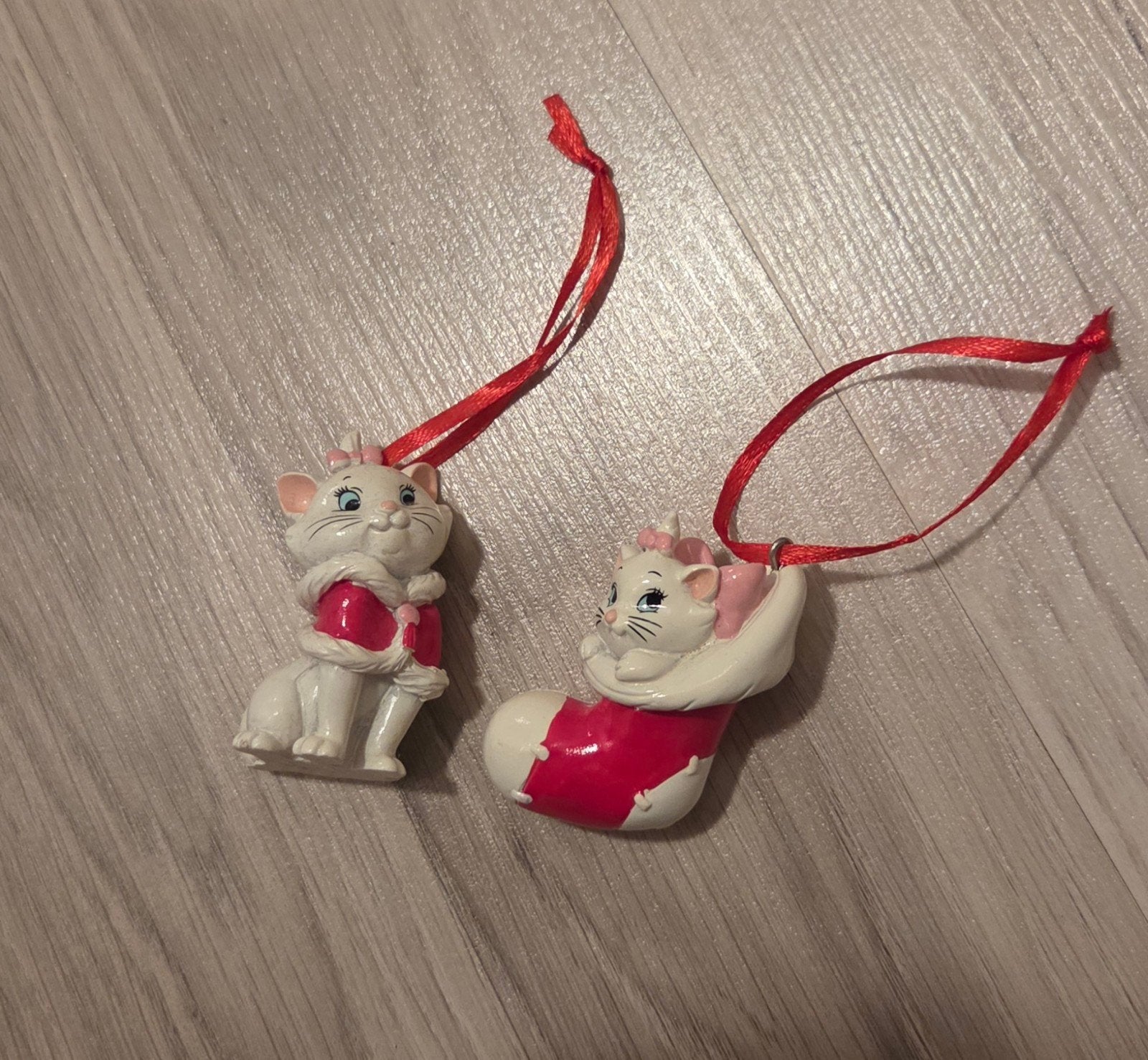 2 Kerst Disney hangers Aristokatten, Ophalen of Verzenden, Zo goed als nieuw