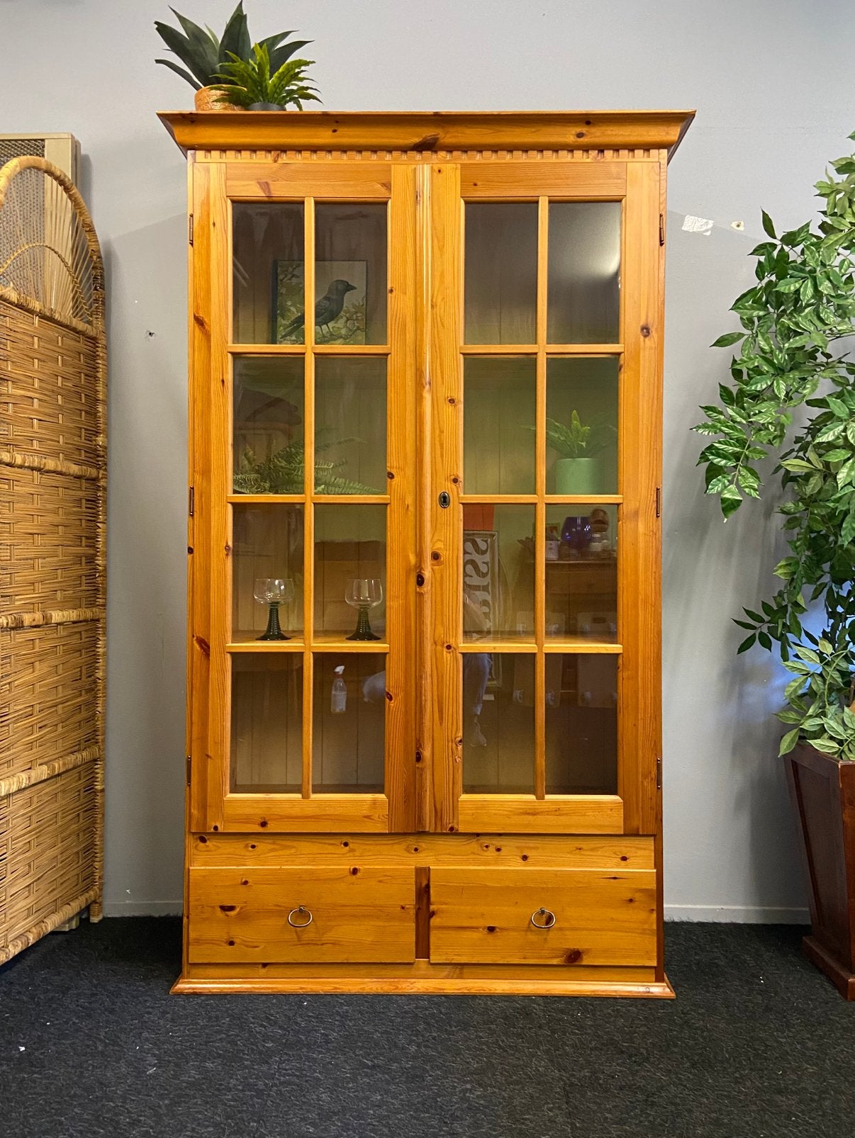 Grenen kast vitrinekast boekenkast wandkast buffetkast, Ophalen, Gebruikt, 100 tot 150 cm, 1 of 2 laden