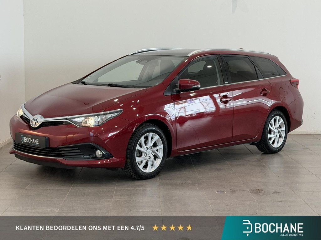 Toyota Auris Touring Sports 1.8 Hybrid Business Pro | Keyles