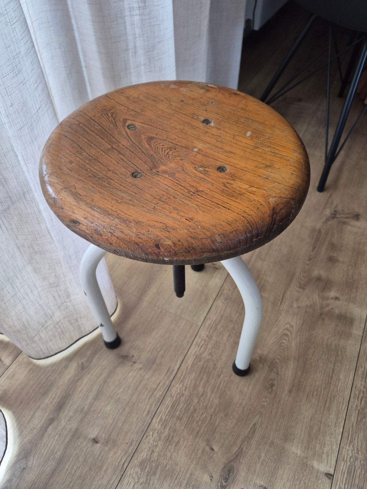 Vintage verstelbare kruk/ pianokruk/ attelierkruk, Ophalen of Verzenden, In hoogte verstelbaar, Gebruikt, Hout