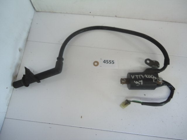 VTR1000F 1997 - 2006 Honda Bobijn bougiekop D1-11869