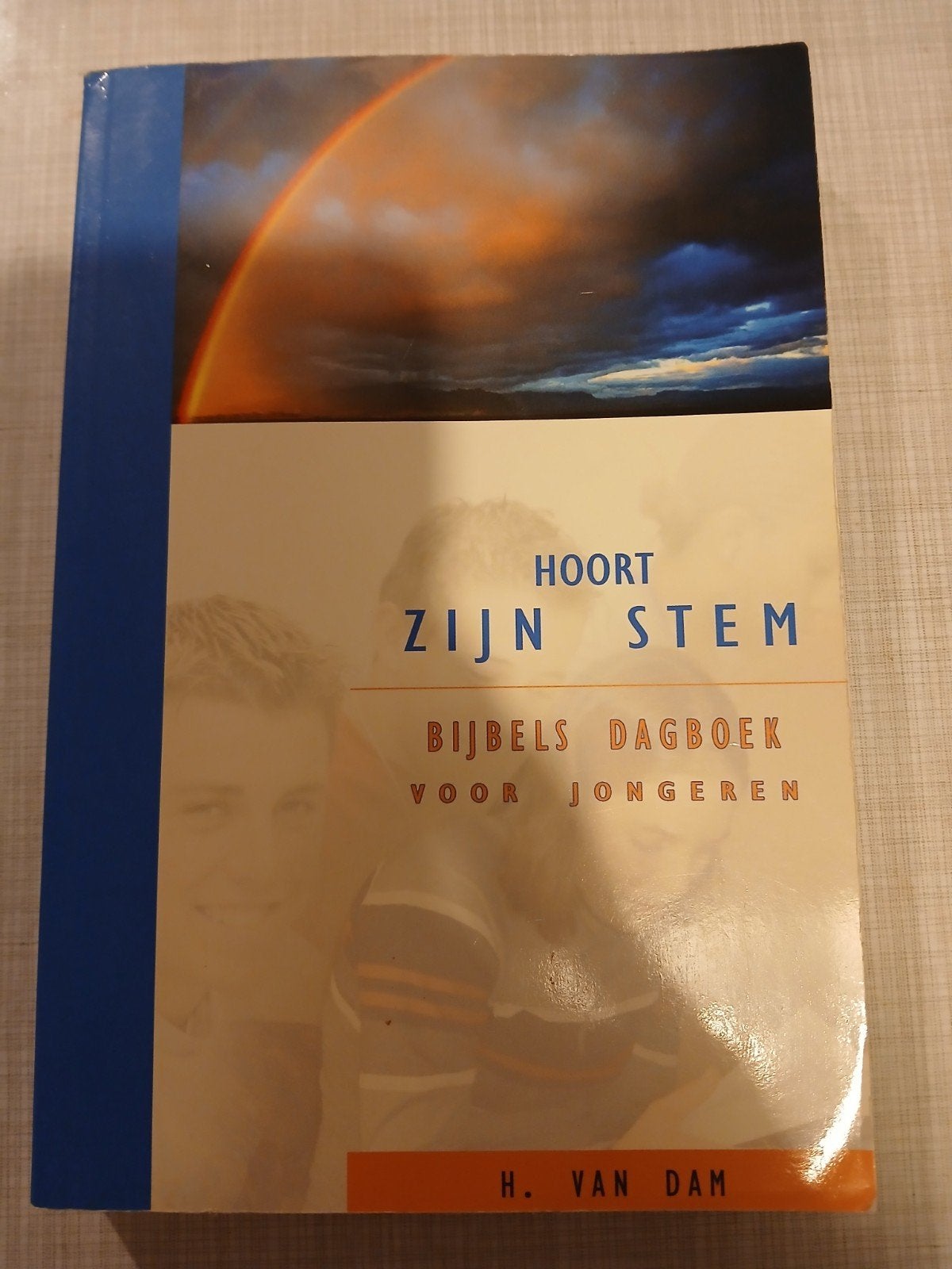 H. van Dam - Hoort Zijn stem, Boeken, Ophalen of Verzenden, Zo goed als nieuw, H. van Dam
