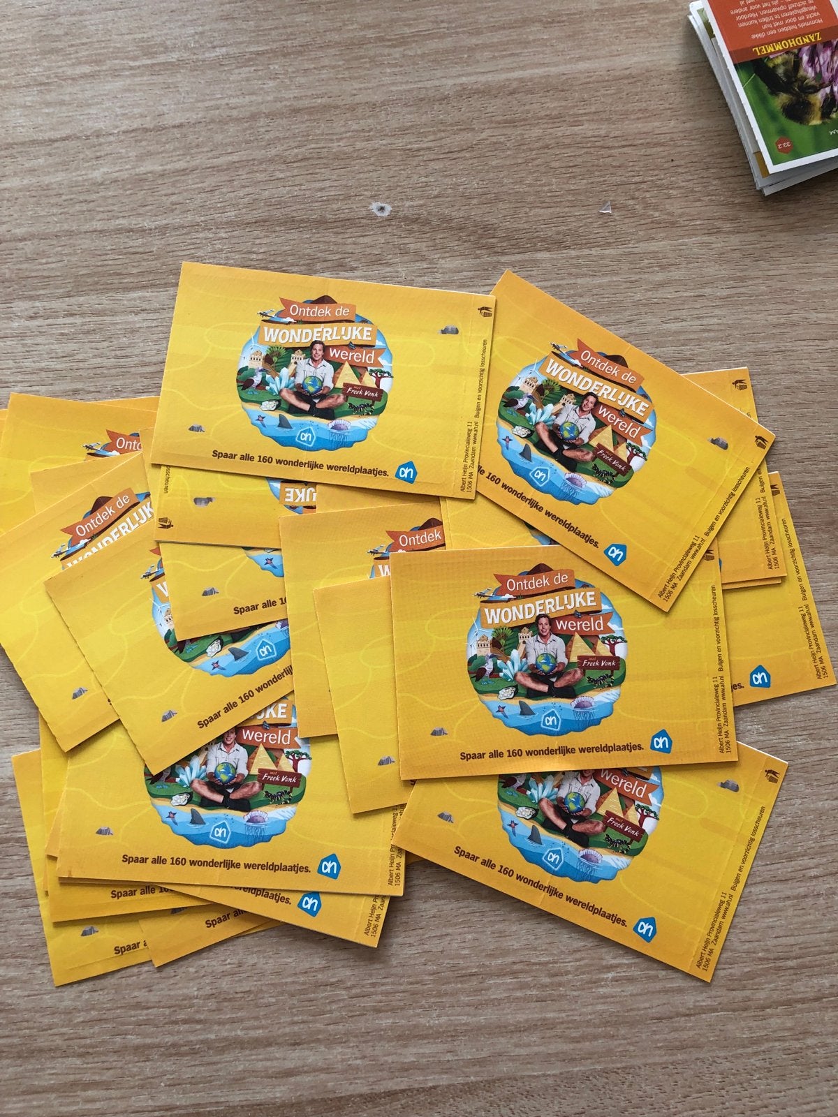 AH Wonderlijke Wereld Plaatjes - Spaaractie, Verzamelen, Supermarktacties, Albert Heijn, Ophalen