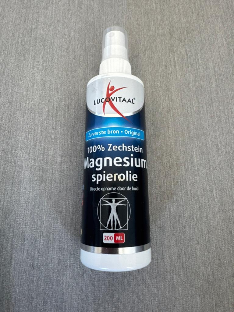 Lucovitaal 100% Magnesium Spierolie, een spray   opde huid., Ophalen of Verzenden, Nieuw, Lichaamsverzorging