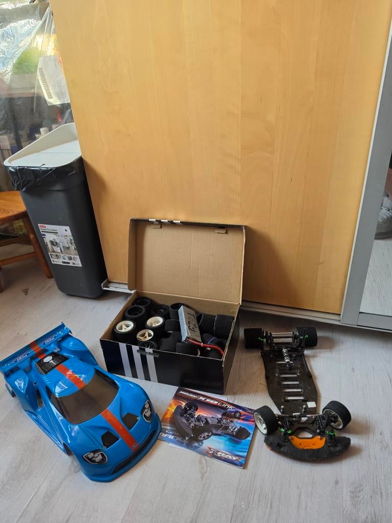Xray x10 rc auto, Elektro, Ophalen of Verzenden, Zo goed als nieuw, Schaal 1:10