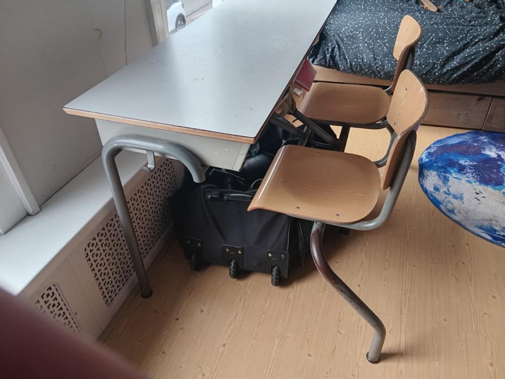 Frans schoolbankje 2 persoons, Huis en Inrichting, Bureaus, Ophalen, Zo goed als nieuw