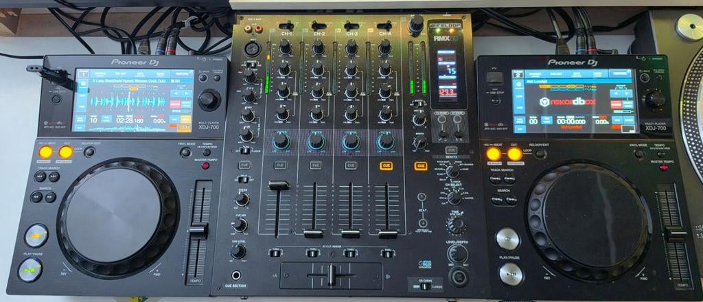 Pioneer XDJ-700 DJ set compleet, Muziek en Instrumenten, Ophalen of Verzenden, Zo goed als nieuw, Reloop