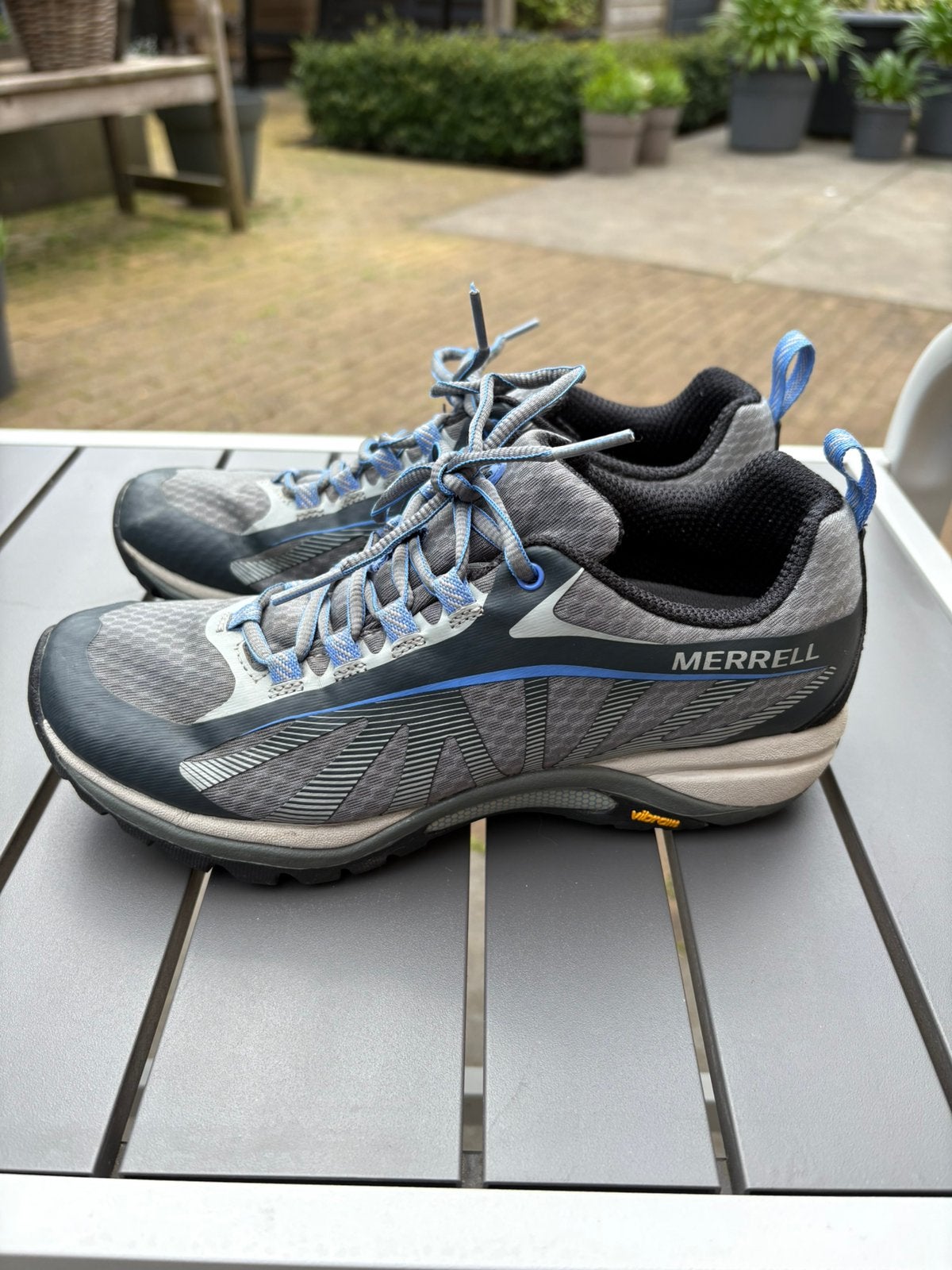 Merrell wandelschoen met vibram zool maat 37, Ophalen of Verzenden, Gebruikt, Schoenen