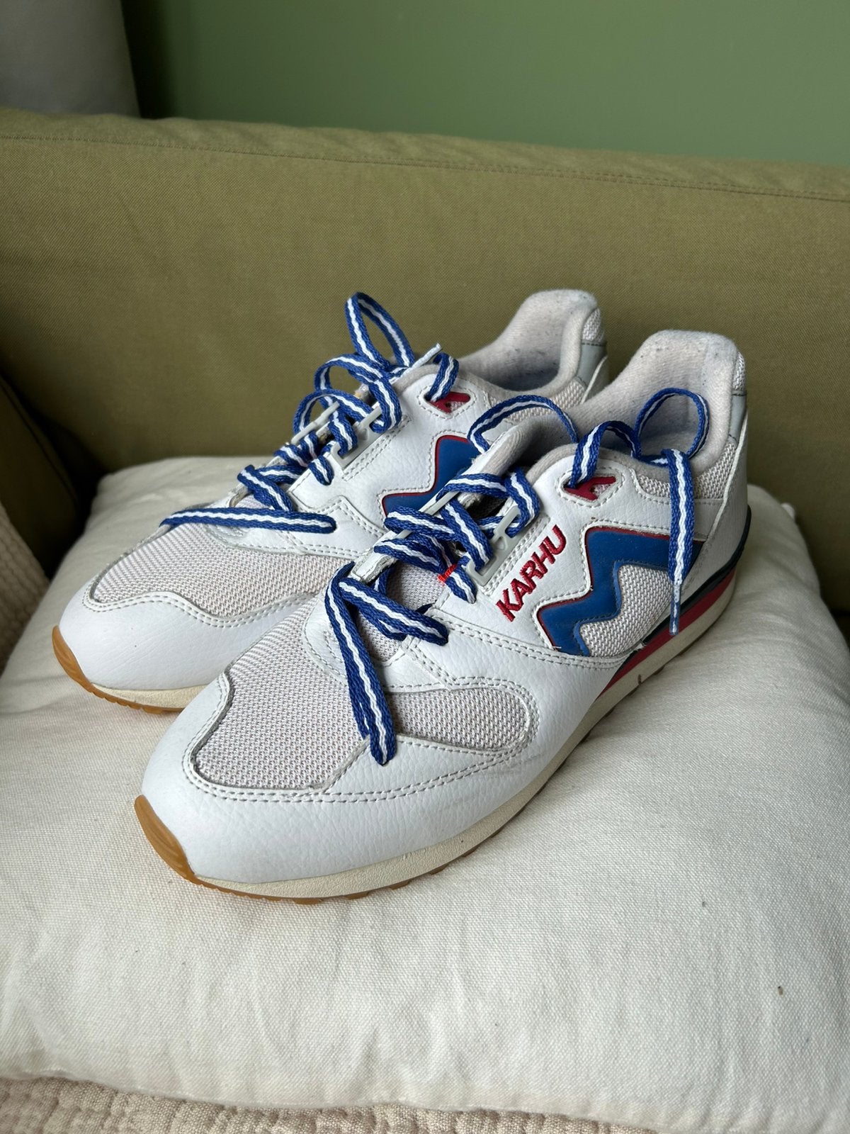 KARHU - Sychron classic OG white/authentic blue, Overige kleuren, Nieuw, Ophalen of Verzenden, Sneakers of Gympen