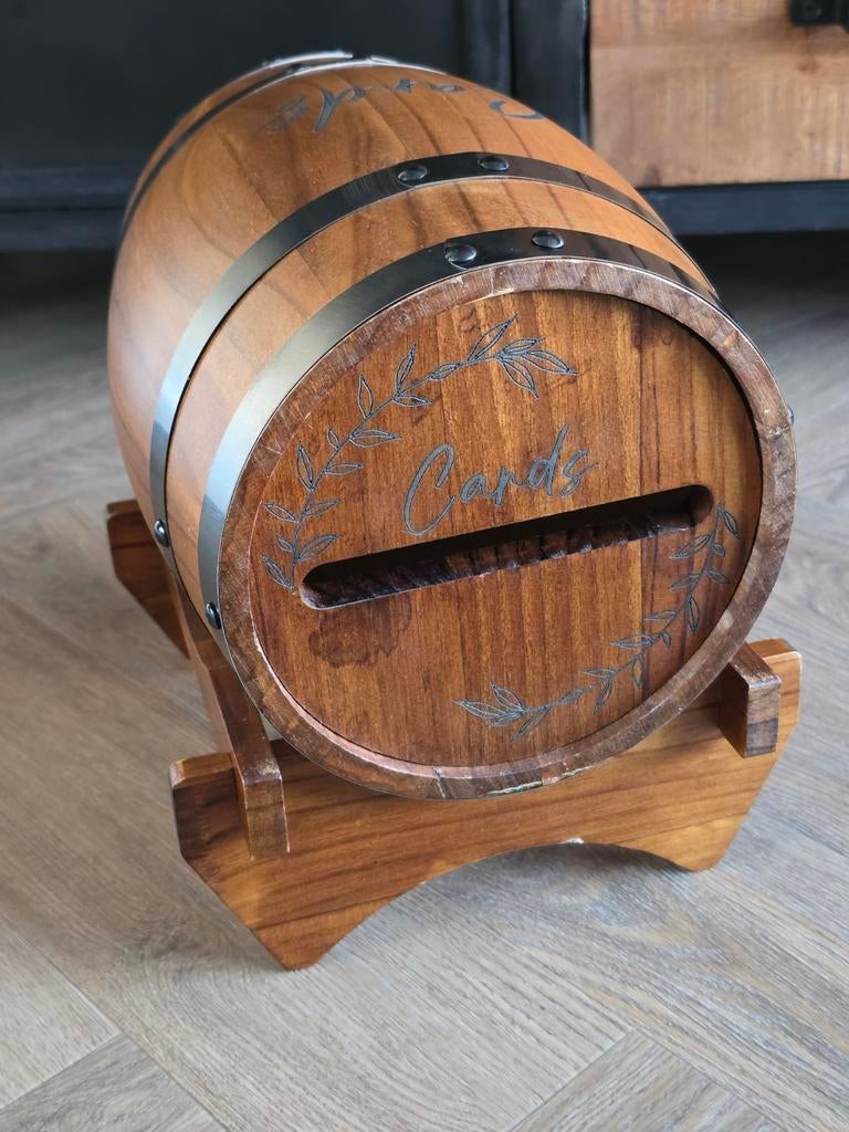 Houten Kaartendoos / Brievenbus in Vorm van Wijnvat, Ophalen of Verzenden, Zo goed als nieuw