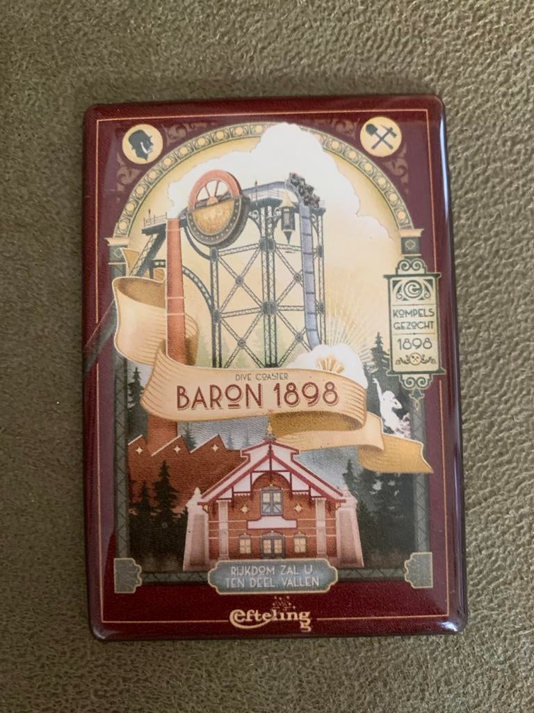 Efteling magneet Baron 1898 - Dive Coaster souvenir, Ophalen of Verzenden, Zo goed als nieuw, Gebruiksvoorwerp