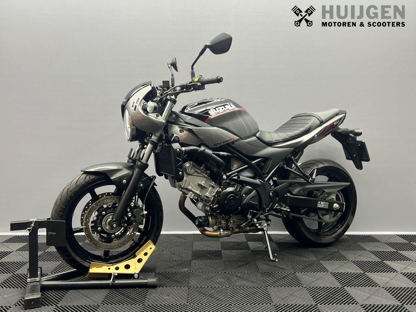 SUZUKI SV 650 XA ( 995 Km / bj 2020), Motorrijbewijs A, Bedrijf, Onbekend, Meer dan 35 kW