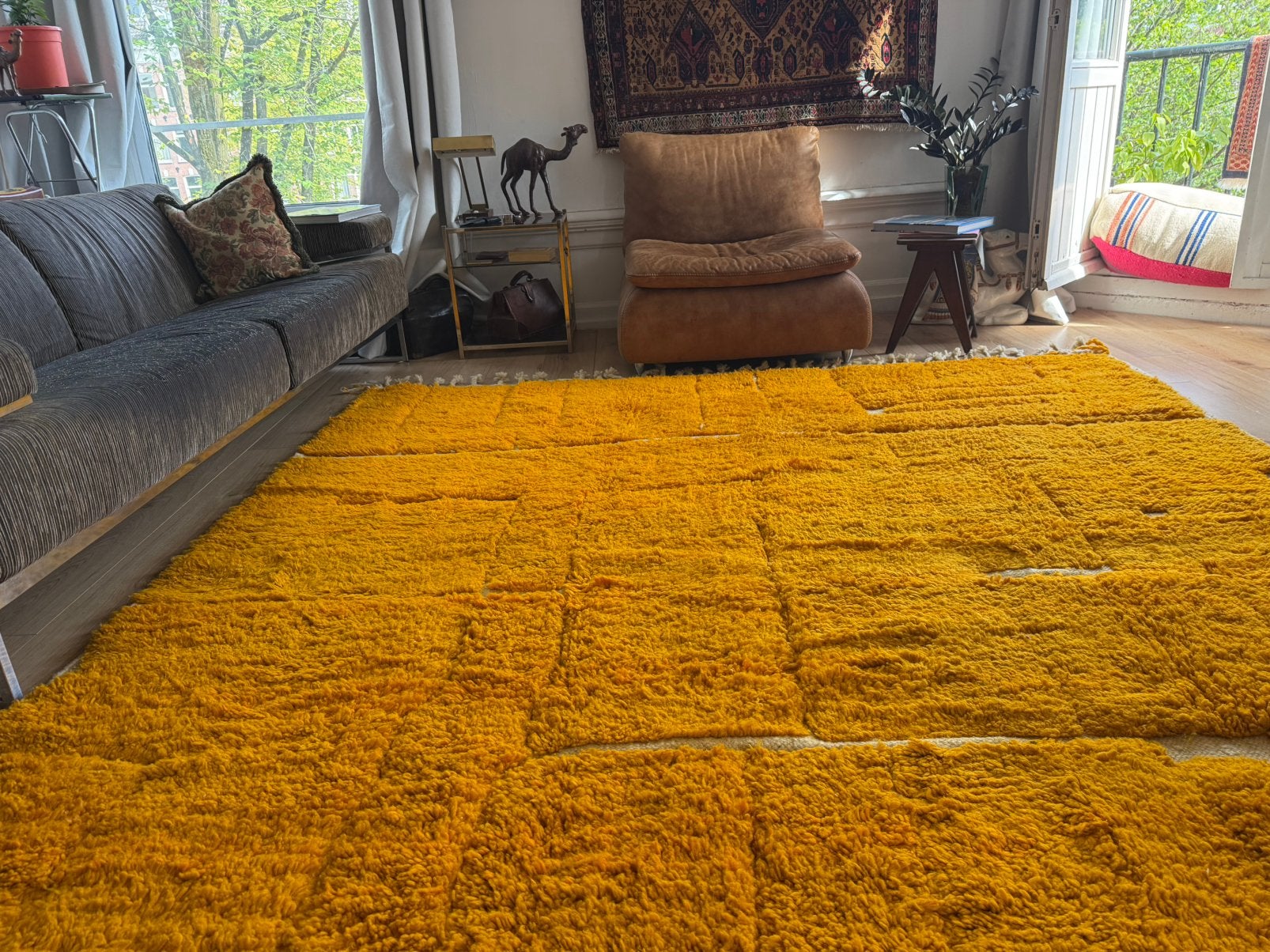 Marokkaans statement tapijt saffron orange 312 x 241 cm, 1053 ML, Amsterdam, Info@bababoho.com, 200 cm of meer, Ophalen of Verzenden