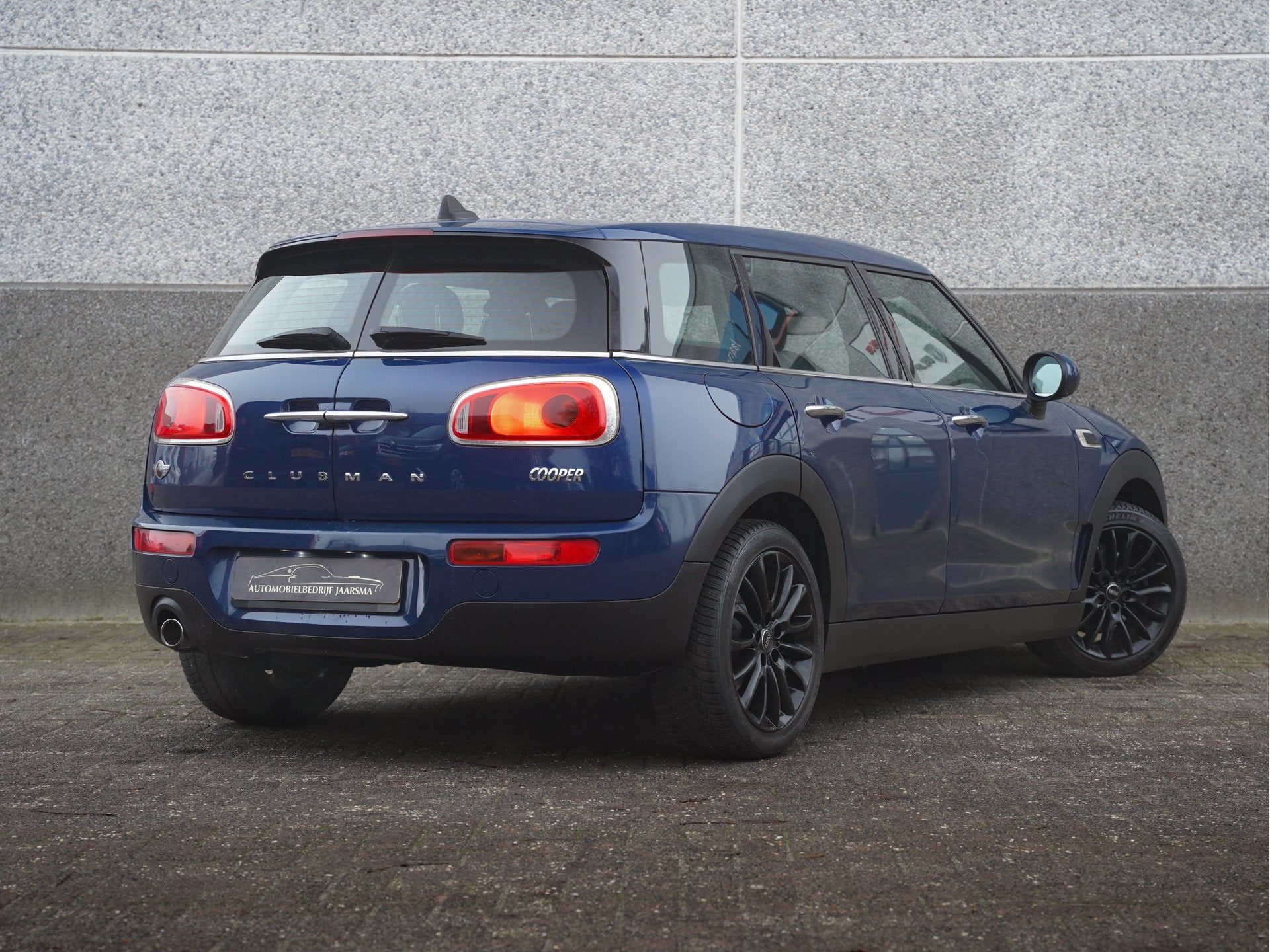 MINI Clubman 1.5 Cooper Business | JCW Interieur | Handgesch, Auto's, Mini, Voorwielaandrijving, Gebruikt, Blauw, Start-stop-systeem