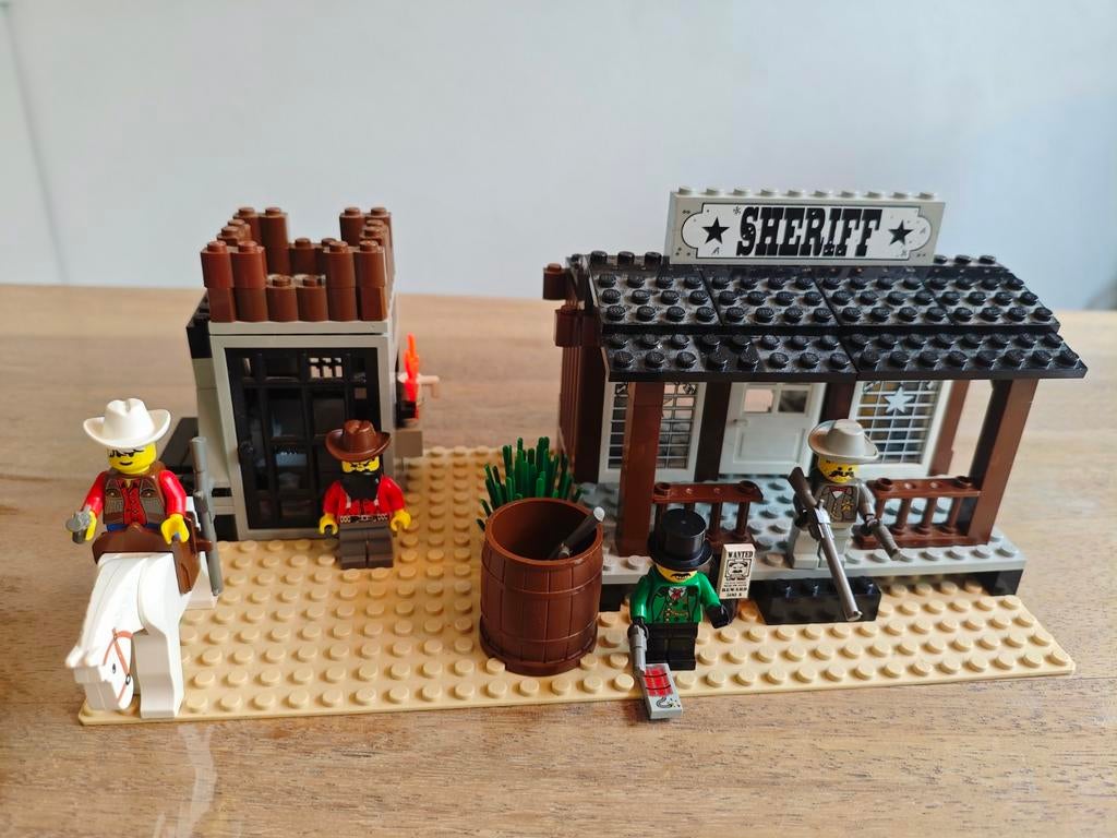 lego 6755 sheriffs Lockup compleet zonder instructies., Overige thema's, Lego, Compleet, Ophalen of Verzenden
