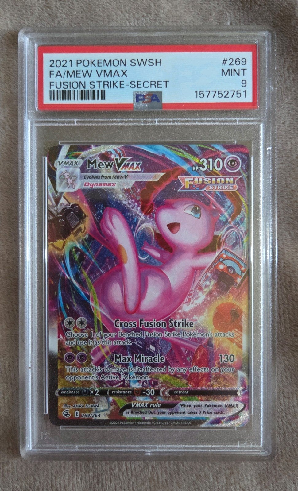 Mew VMAX Secret Rare PSA 9 - Fusion Strike Pokémon Kaart, Ophalen of Verzenden, Zo goed als nieuw, Overige typen