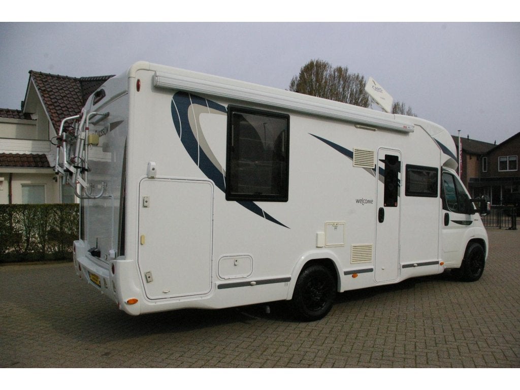 Chausson Welcome 738 XLB Queensbed, Hefbed, Garage., Automaat, Fiat, Koelkast, Diesel