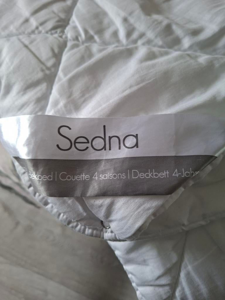 Sedna 4-seizoenen dekbed 200x240 zo goed als nieuw, Ophalen, Wit, Tweepersoons, Deken of Dekbed