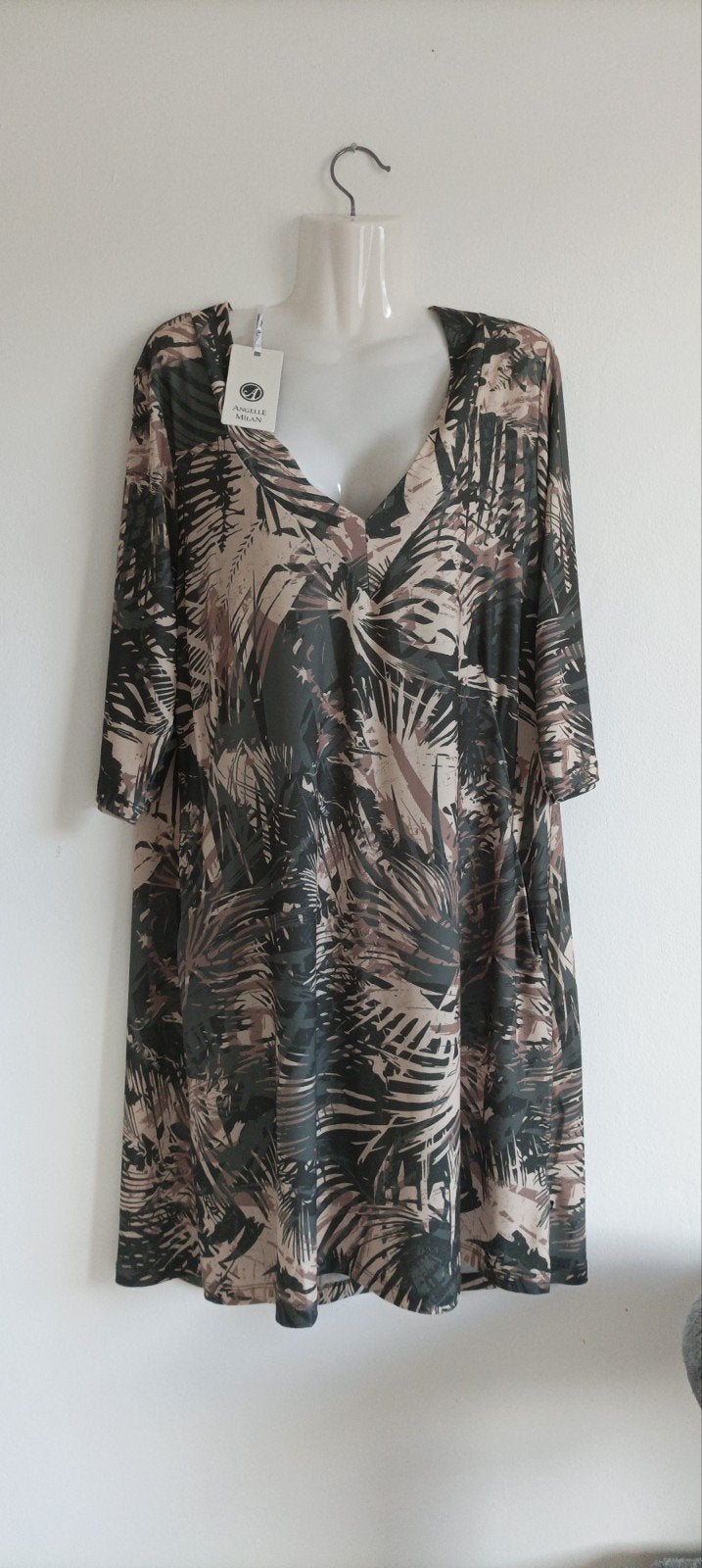 NIEUW: Angelle Milan Jurk met Tropische Print maat 46, Kleding | Dames, Angelle Milan, Maat 46/48 (XL) of groter, Nieuw, Ophalen of Verzenden
