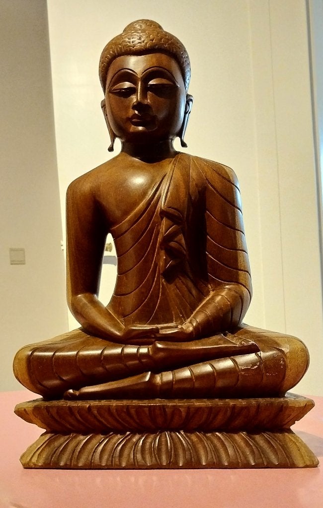 Handgesneden speciaal houten Boeddhabeeld,Buddha,,, Gebruikt, 36 cm, Hout, Meerkleurig