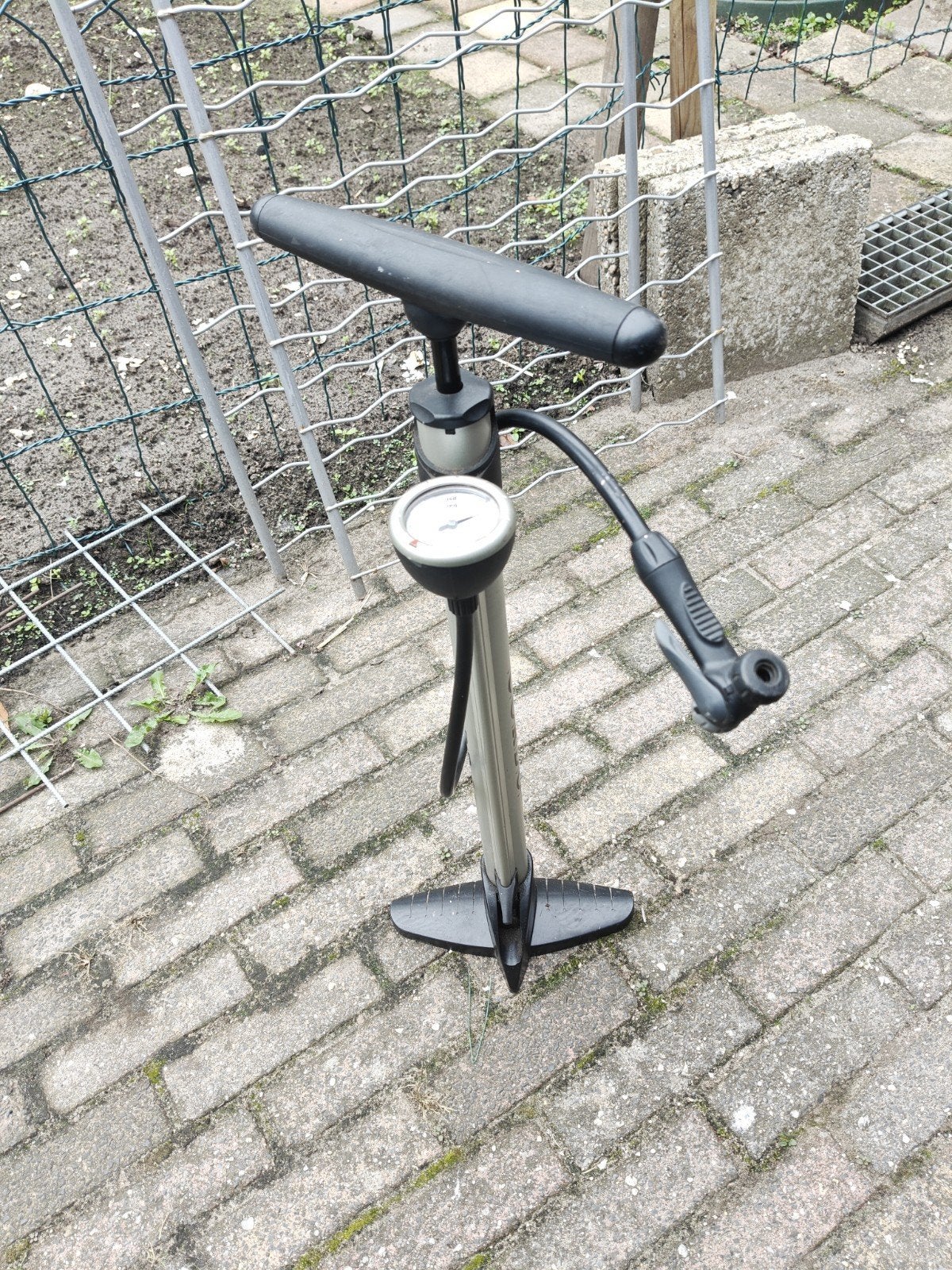 Corrado Fiets Pomp met Drukmeter, Ophalen, Drukmeter, Gebruikt