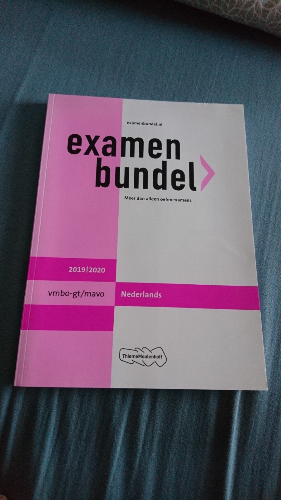 Examenbundel Nederlands vmbo-gt/mavo 2019/2020, Boeken, Ophalen of Verzenden, Alpha, Nieuw, MBO